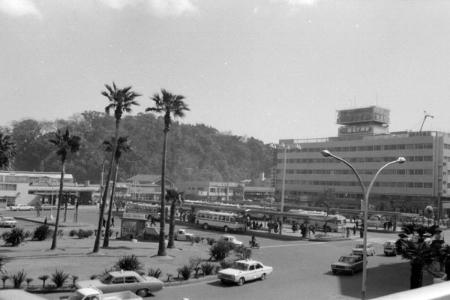 昔の徳島駅前の写真